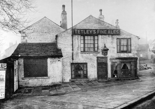 6th January 1925. View shows the Mexbro' Arms (sometimes spelt Mexborough) public house on Harrogate Road. The landlord of this Tetley's pub was at the time Sydney W. Atterton. Built in the early eighteenth century on land previously owned by the Earl of Mexborough, it was originally known as the Bowling Green Inn. It was to close later in the 1920s when a new Mexborough Arms (now called The Three Hulats) was built to the side of it.